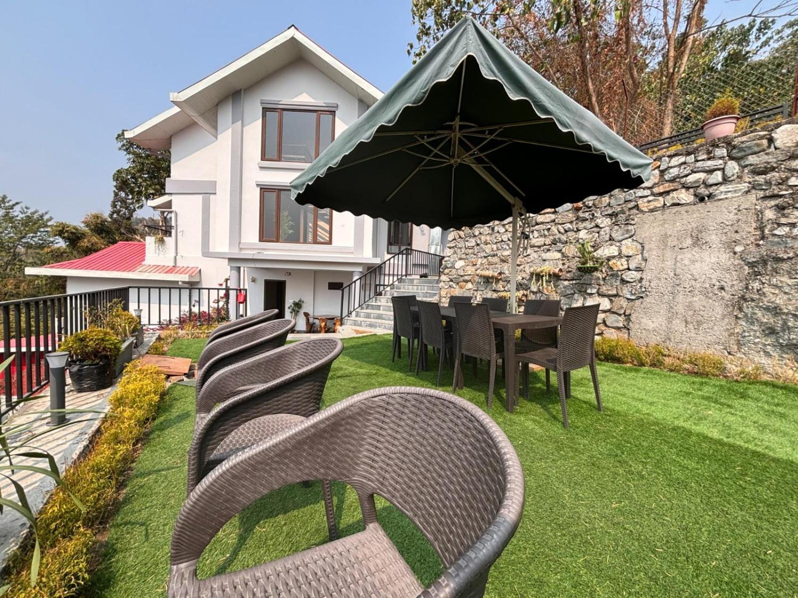 Blue Orchid Premium Hotel Kalimpong Exterior foto